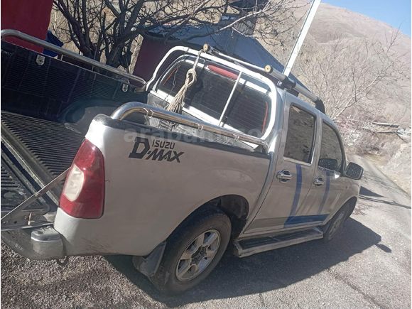 Sahibinden Isuzu D-Max 2.5 4x2 2011 Model  232.000 km Gri