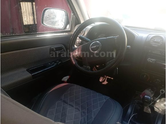 Sahibinden Isuzu D-Max 2.5 4x2 2011 Model  232.000 km Gri