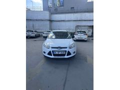Sahibinden Ford Focus 1.6 TDCi Trend X 2014 Model  244.000km Beyaz