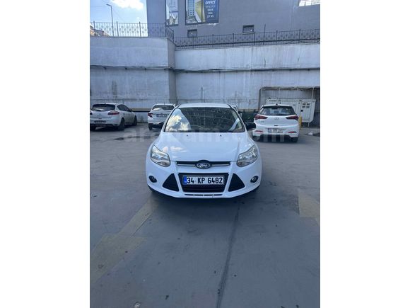 Sahibinden Ford Focus 1.6 TDCi Trend X 2014 Model  244.000km Beyaz