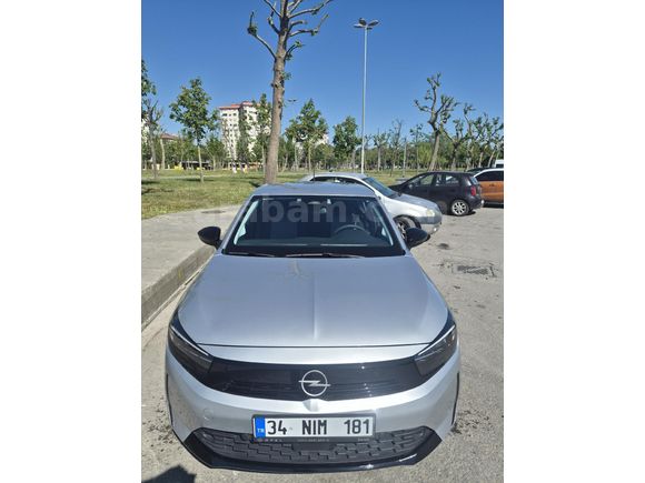 SAHİBİNDEN 7.000 KM'DE 2025 E-TOGGLE OTOMATİK VİTES DEĞİŞENSİZ BOYASIZ