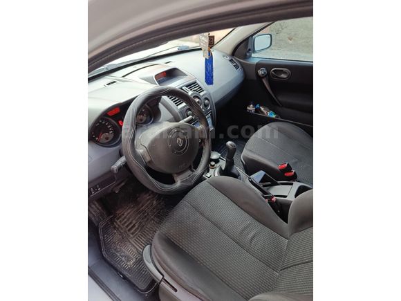 Sahibinden Renault Megane 1.6 Authentique 2004 Model