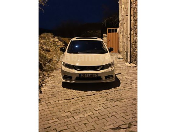 Sahibinden Honda Civic 1.6i VTEC Eco Elegance 2013 Model 