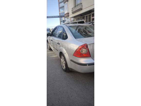 Sahibinden Ford Focus 1.6 Ambiente 2005 Model