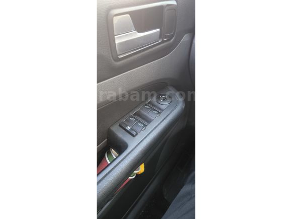 Sahibinden Ford Focus 1.6 Ambiente 2005 Model