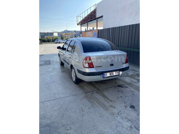 Sahibinden Renault Clio 1.4 Authentique 2004 Model  klimalı