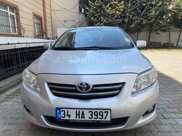 Sahibinden Toyota Corolla 1.4 D-4D Comfort 2010 Model  245.000 km Gri (Gümüş)