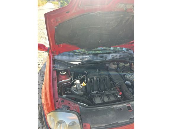 Sahibinden Renault Clio 1.4 RXT 2002 Model 