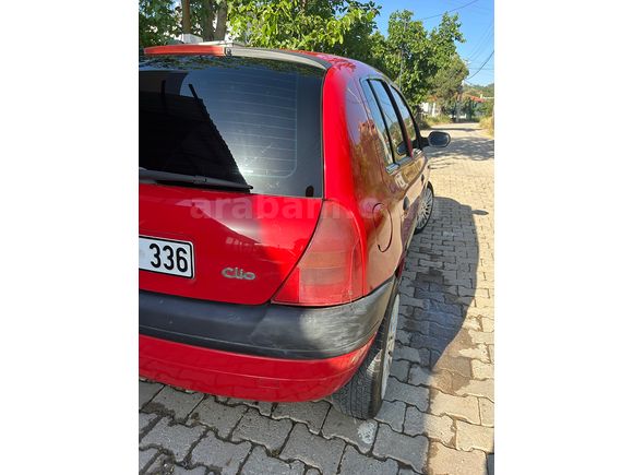 Sahibinden Renault Clio 1.4 RXT 2002 Model 