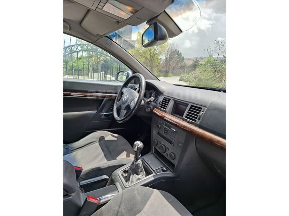 İLK SAHİBİNDEN 2004 OPEL VECTRA 1.6 ELEGANCE