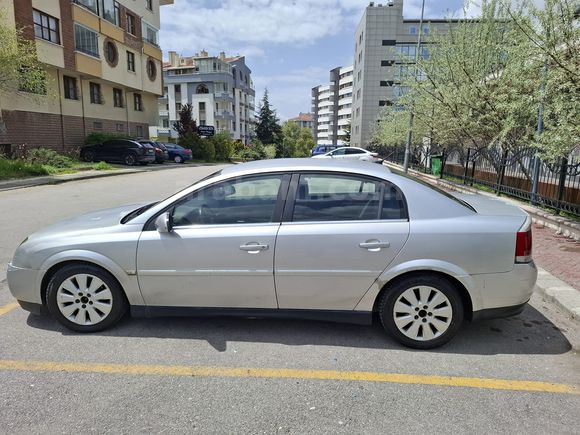 İLK SAHİBİNDEN 2004 OPEL VECTRA 1.6 ELEGANCE