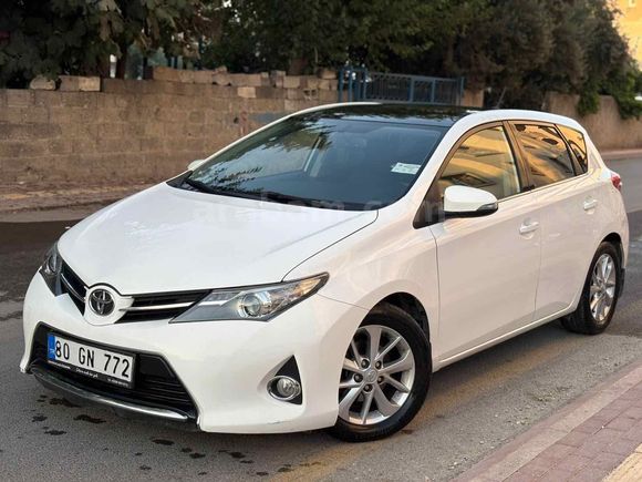 Toyota Auris 2. Sahibinden