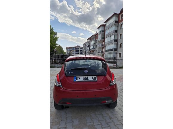 Sahibinden Lancia Ypsilon 1.3 Mjet 2013 Model