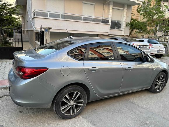 Sahibinden Opel Astra 1.6 Edition 2012 Model 