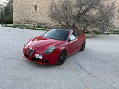 Sahibinden Alfa Romeo Giulietta 1.6 JTD Distinctive 2011 Model  226.000 km Kırmızı