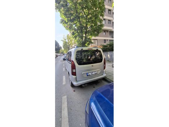 Sahibinden Peugeot Partner 1.6 HDI Zenith 2016 Model