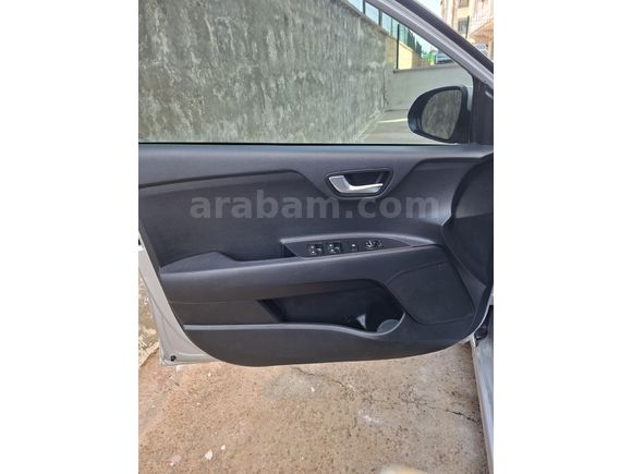 Sahibinden Kia Rio 1.4 CVVT Cool 2022 Model