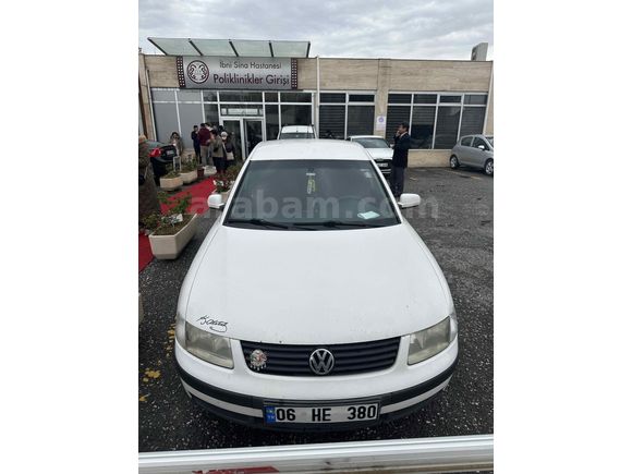 Sahibinden Volkswagen Passat 1.8 T Comfortline 2000 Model 