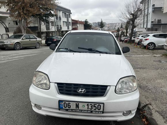 Sahibinden Hyundai Accent 1.5 CRDi Admire 2005 Model 