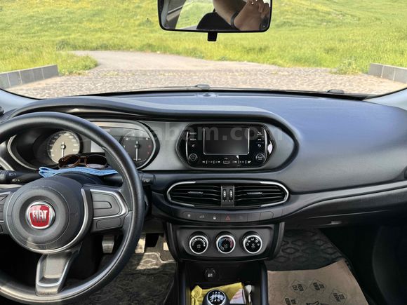Sahibinden Fiat Egea 1.4 Fire Easy 2023 Model 