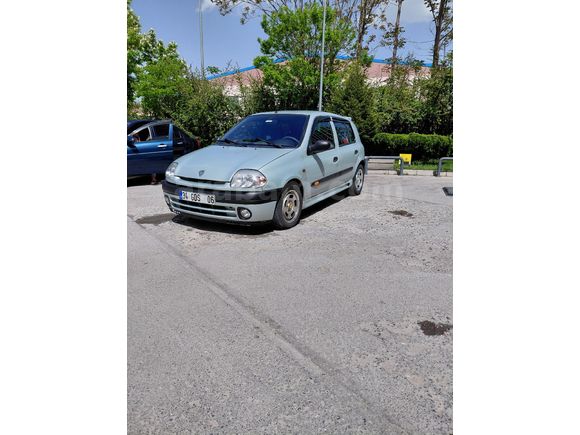 Sahibinden Renault Clio 1.6 RTE 1999 Model