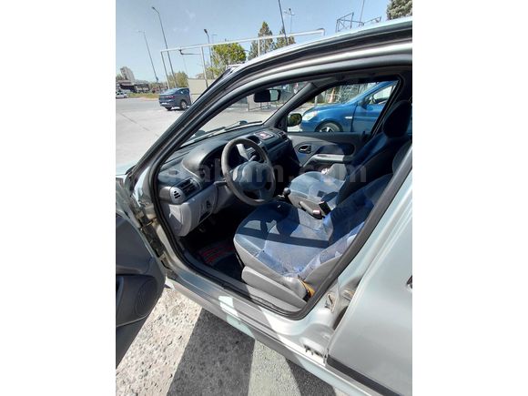 Sahibinden Renault Clio 1.6 RTE 1999 Model