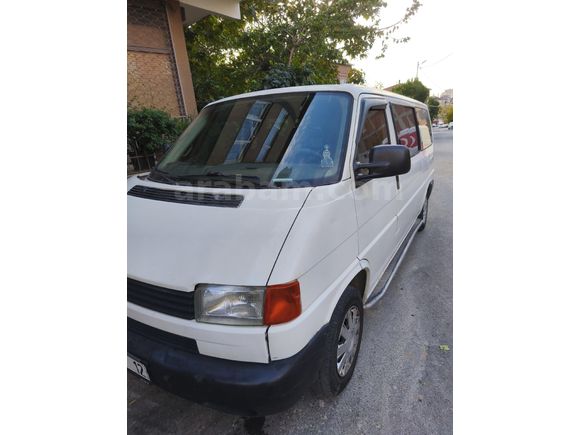 Sahibinden Volkswagen Transporter 2.4 2000 Model  323.000 km Beyaz