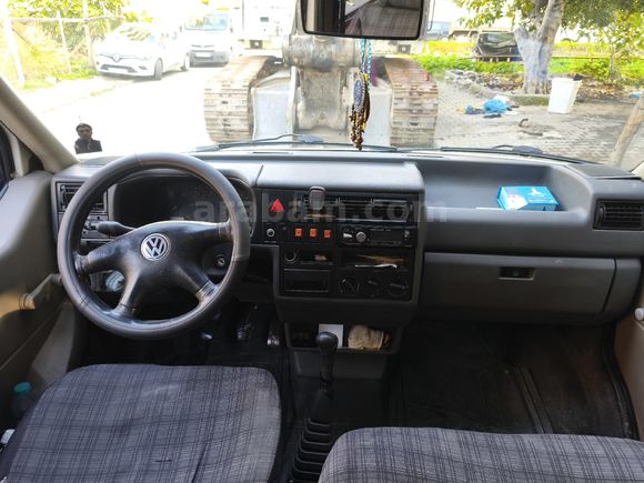 Sahibinden Volkswagen Transporter 2.4 2000 Model  323.000 km Beyaz