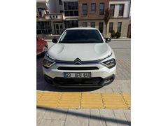 Sahibinden Citroen C4 X 1.2 PureTech Feel Bold 2023 Model Malatya Düşük km Beyaz