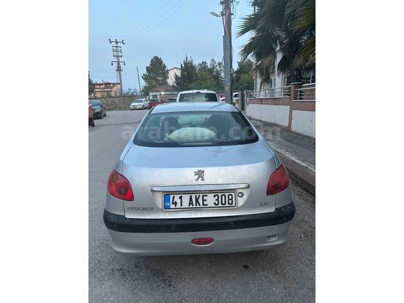Sahibinden Peugeot 206 1.4 Comfort 2007 Model 