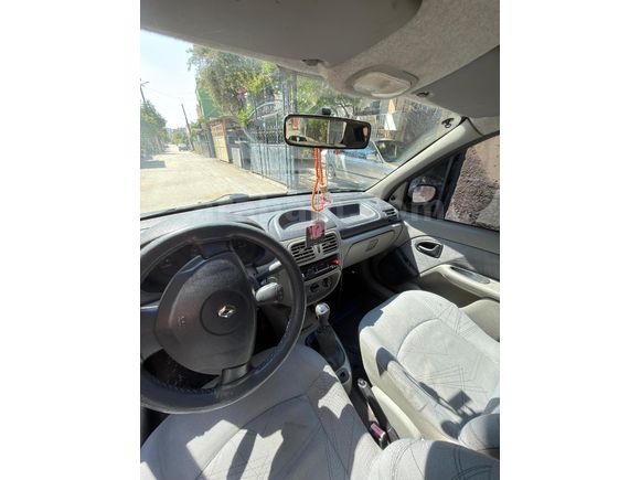 Sahibinden Renault Clio 1.4 Authentique 2004 Model