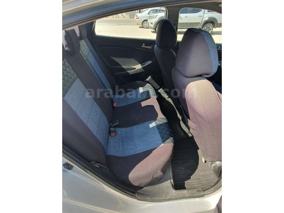 Sahibinden Hyundai Accent Blue 1.6 CRDI Mode Plus 2015 Model