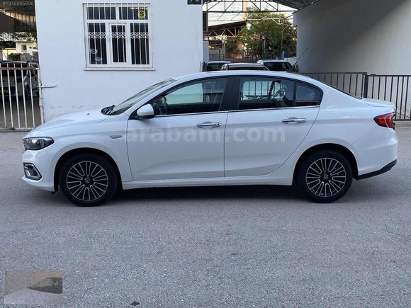 ÖZYILDIZ dan BOYASIZ 2022 model FİAT EGEA 1 .4 EASY PLUS