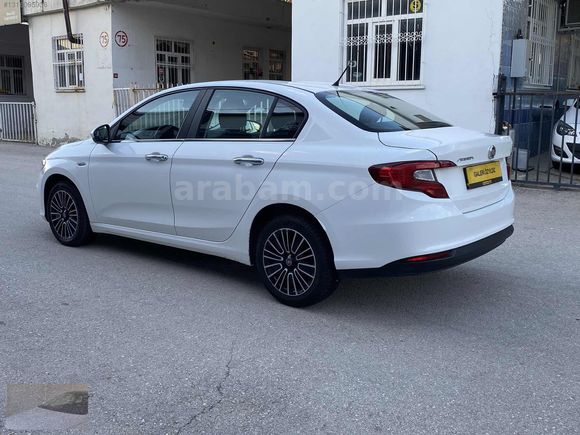ÖZYILDIZ dan BOYASIZ 2022 model FİAT EGEA 1 .4 EASY PLUS