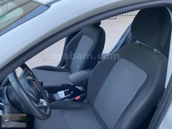 ÖZYILDIZ dan BOYASIZ 2022 model FİAT EGEA 1 .4 EASY PLUS