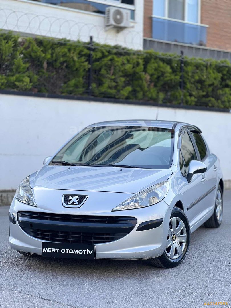 Galeriden Peugeot 207 1.4 HDi Trendy 2006 Model Bursa 290.000 km