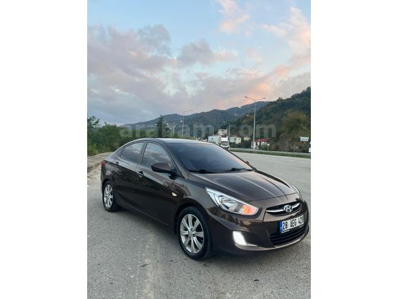 Sahibinden Hyundai Accent Blue OTOMATİK