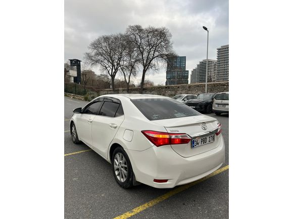 Sahibinden Toyota Corolla 1.4 D-4D Advance 2013 Model
