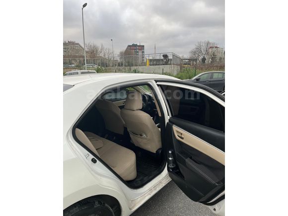 Sahibinden Toyota Corolla 1.4 D-4D Advance 2013 Model