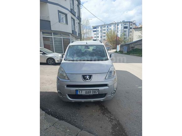 Sahibinden Peugeot Partner 1.6 HDI Premium Pack 2011 Model 