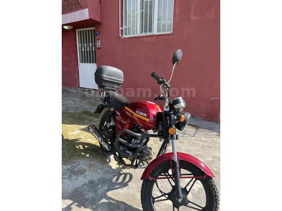 Ruhsatta 50cc geçen temiz
 Kuba X-Boss 