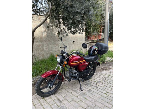 Ruhsatta 50cc geçen temiz
 Kuba X-Boss 