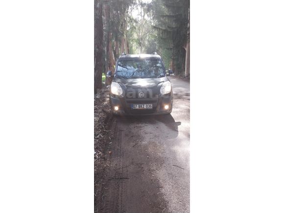 Sahibinden Fiat Doblo Combi 1.6 Multijet Elegance 2012 Model  250.000 km Siyah