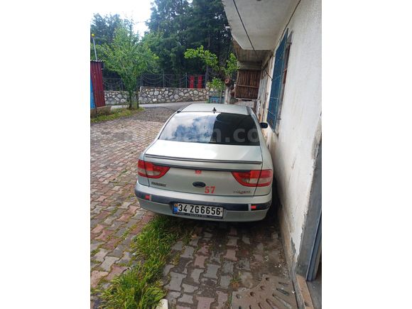 Sahibinden Renault Megane 1.6 RTA 2000 Model
