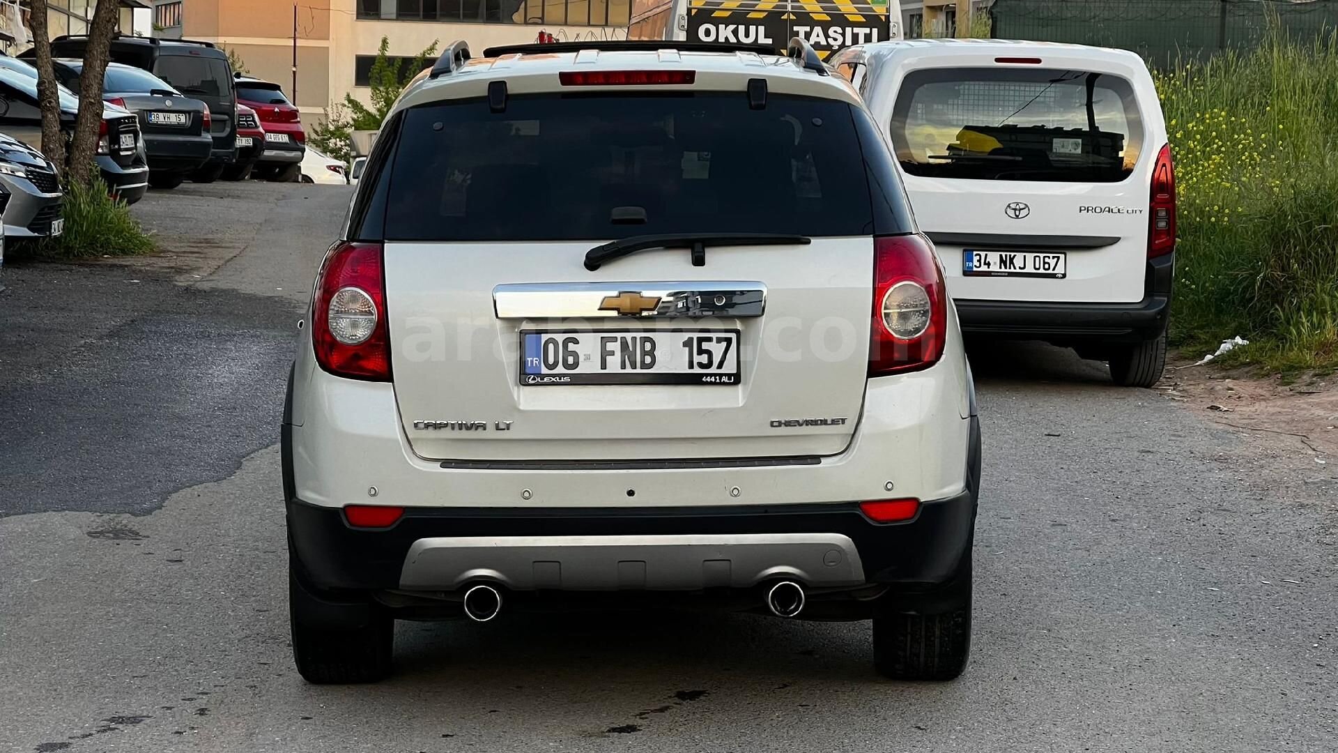 Sahibinden Chevrolet Captiva 2.0 D LT High 2011 Model Beyaz renk.Takas olur muayenesi yeni yapıldı 5