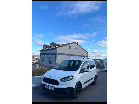 Sahibinden Ford Tourneo Courier 1.5 TDCi Trend 2015 Model