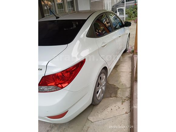 Sahibinden Hyundai Accent Blue 1.6 CRDI Mode Plus 2016 Model