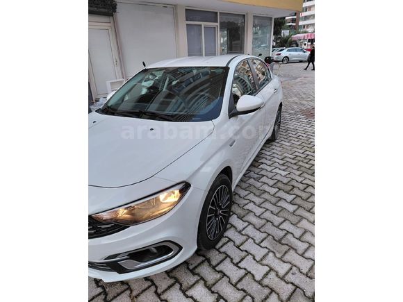 İLK SAHİBİNDEN SIFIR AYARINDA EGEA
