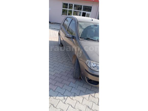 Sahibinden Fiat Punto 1.3 Multijet  2005 Model