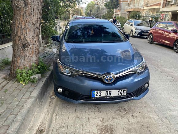 Sahibinden Toyota Auris 1.8 Hybrid Active 2017 Model 